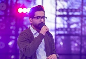 خواننده جوانی که از نیشابور تا «صداتو» با صداقت، صدا و سنتور مسیرش را ساخت